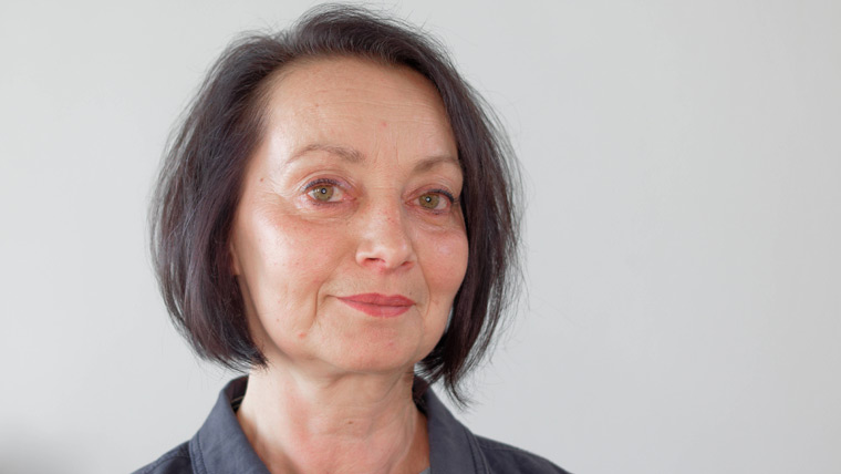 Anett Tschakarov